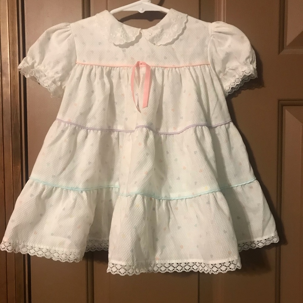 Vintage pastel heart dress with lace detail